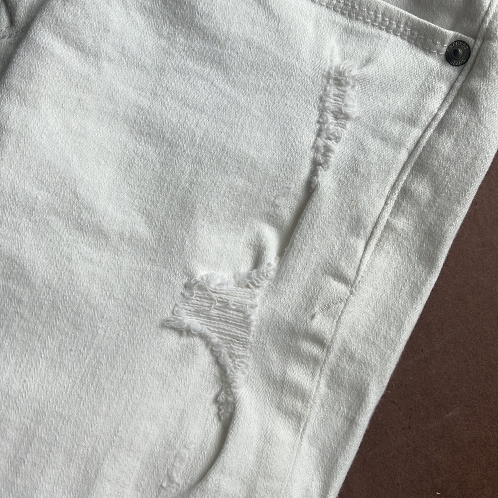 Express Jeans - Picture 2 of 4